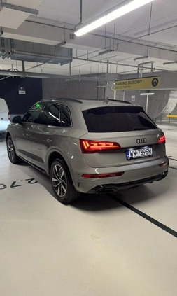 Audi Q5 cena 193000 przebieg: 77000, rok produkcji 2021 z Warszawa małe 191